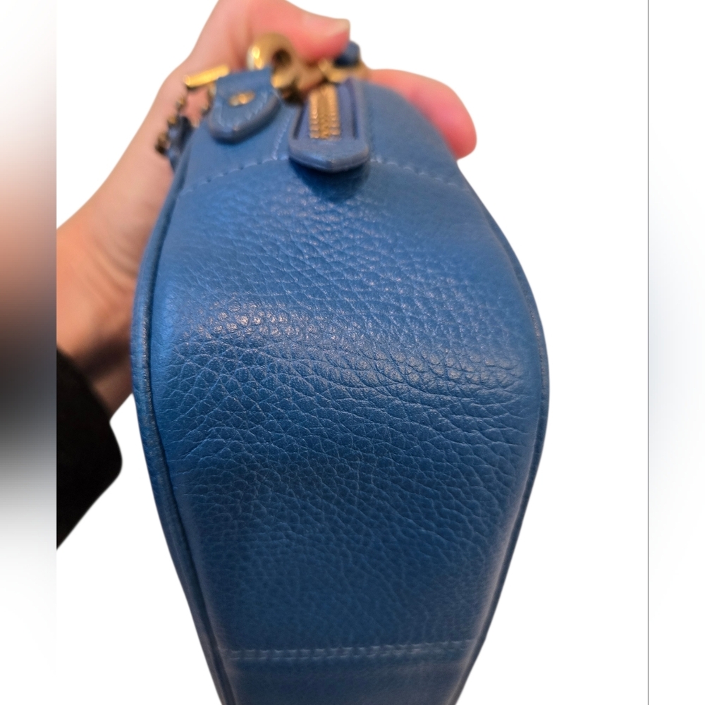 Coach 2020 Leather Mini Camera 16 Blue Crossbody Bag - Picture 9 of 13